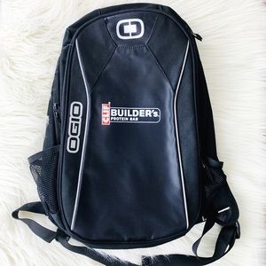 ⬇️$50 Ogio Backpack